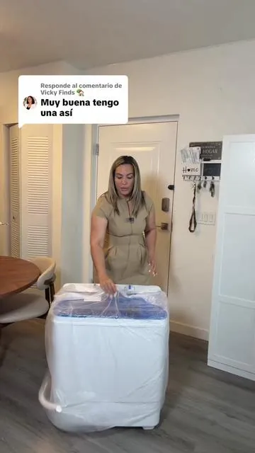 Respuesta a @Vicky Finds 🏡 ¿Todavía lavas la ropa de la manera difícil? 🧺✨ Esta lavadora me ha ayudado a ahorrar tiempo, esfuerzo y a mantener la ropa limpia con solo unos pasos. ¡Una opción práctica para cualquier hogar! #TikTokShopStockUp #SummerVibes #TikTokShopMemorialDay #DealsForYouDays #Lavadora