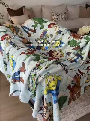 Some things just bring back the sweetest memories 🧸  #kidsblanket #cartoonblanket #blanket #momfinds #cuteblanket 