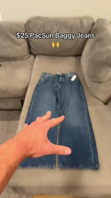 6’1 170 wearing size 32x32🤝 #pacsun #jeans #baggyjeans #tiktokshopmademebuyit #baggyfit 