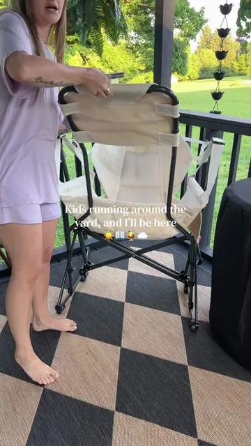 Mom day while the kids play 😉 #gdyhome #gdyhammockchair #outdoorhammockchair #dealsforyoudays #summerwins 