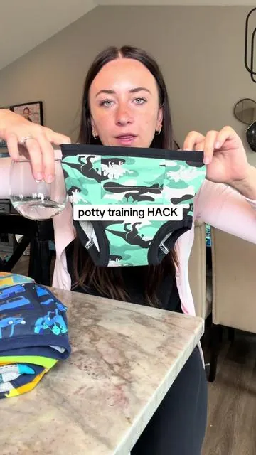 How to ditch the pull ups for good 👏🏻 #pottytraininingmama #pottytrainninghacks #pottytrainingpants #toddlermusthaves #pottytrainingkids 