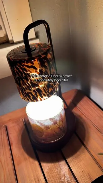 FLASH SALE‼️ Beautiful during the day but at night it looks even better ✨✨ #candlewarmerlamp  #tortoiseshell #candlewarmer ##dealsforyoudays#summerwins @NUPTIO 