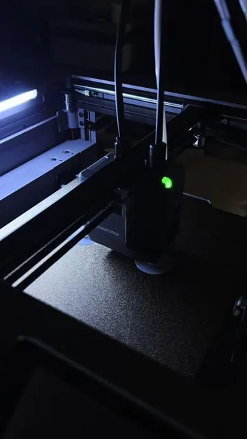 Making a ceramic ornament from a 3d print #ceramics #3dprinting #ornaments 