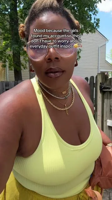 Everything is linked ladies 🤩 Wearing a 2x in pants and XL in the top! #plussizefashion #nda #plussize #summeroutfitinspo #everydayfashion 