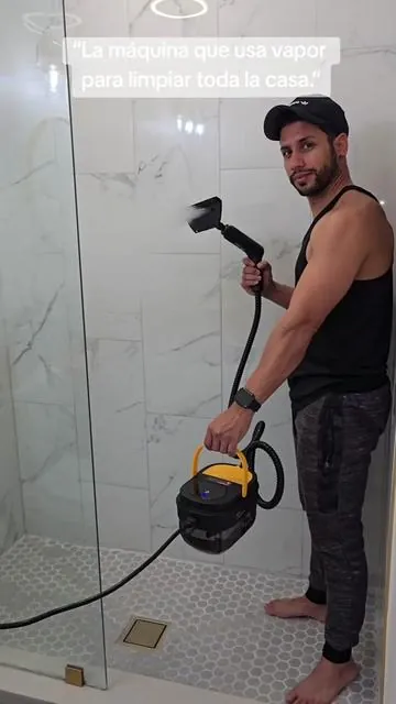 Limpiadora a vapor multipropósito con calentamiento rápido, tanque de 1.7 Qt y 15 accesorios incluidos. Ideal para pisos, azulejos, grout, cocina, baño, interiores de autos y tareas de limpieza profunda en el hogar. #steamcleaner  #HomeCleaning #TikTokShopDealsforYouDays #DealsForYouDays #summerwins 