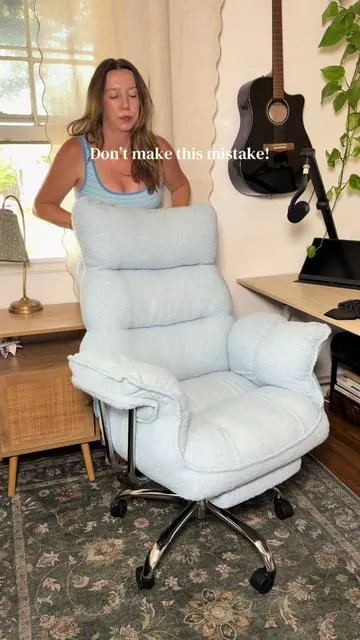 ☁️☁️☁️ #officechair 