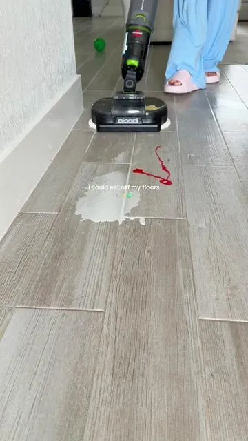 he’s so good to me 🥹🫧 #bisselspinwave #vacmop #vacuummop #mop #cleanhome 