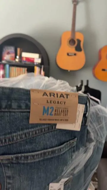 @Ariat relaxed M2 bootcut legacy jeans #TikTokShopCreatorPicks #dealsforyoudays #denimjeans #summerwins #ariat 