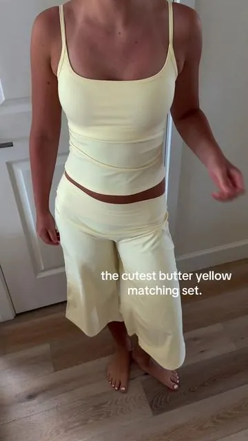 wearing size small 