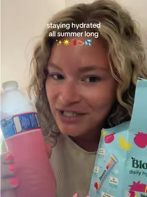 Extra hydration?!! Yes pleaseee @Bloom Nutrition #bloom #bloomnutrition #bloomhydration #hydration #electrolytes 