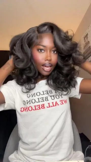 This unit is beyond me! Super beautiful & gives grown and sexy!😊🥰🥰🥰🤭 @FRODIO 🛒 #Frodiohair #DealsForYouDays #gluelesswig #sidepartwig #Summervibes 