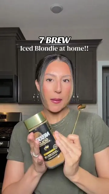 I look forward to making my iced lattes at home now 🤩🤎☕️ how to make an iced blondie at home from 7 Brew @NESCAFÉ USA @Torani #athomeicedcoffee #lattesathome #nescafegold #7brewdrinks #instantespresso 