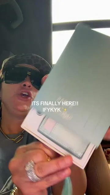 I don’t think they could make this one better than the first Denner, but they did and Yay! The Andar Denner 2 is beautiful and so functional, made for women, by women!  #dennerwallet #wallet #summerwins #dealsforyoudays #tiktokshopcreatorpicks 