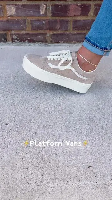 #vans #sneakers #platformshoes #casualshoes @vans 