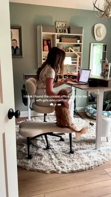 Rainy work from home days >>> 🌧️