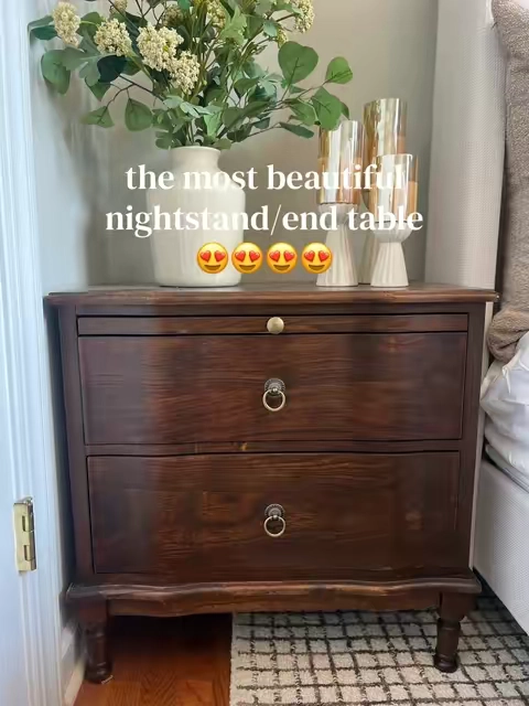 Can we talk about furniture that actually works for real life? This beautiful two-drawer nightstand has a pull-out tray specifically for charging electronics, which means your phone isn’t balancing on a stack of books anymore. It gives you extra surface space when you need it and disappears when you don’t. Such a simple feature, but it makes a huge difference. #nightstand #endtable #bedroomfurniture #furniture #dealsforyoudays 