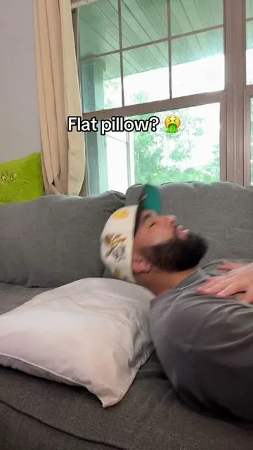 If you wanna sleep like a baby 😴 #tiktokshopcreatorpicks #pillow #pillows #dealsforyoudays #summerwins 