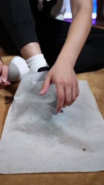 Still wearing regular shoes to a 10-hour shift? Why? #SlipResistant #oilproofshoes #waterproof #chefshoes #SummerVibes  