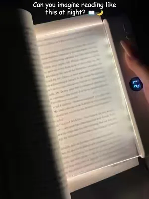 Perfect for relaxing and reading at night, and it gives such a cozy little ambience 📚🛋️ #booklight #BookTok #booklover #reader #DealsForYouDays 