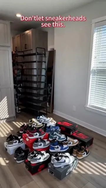Kitsure 10 tiers shoe rack. #shoes #tennisshoes #shoerack  #organize 