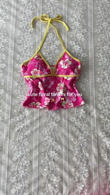 this tankini set is my new pool party favorite #tankini #twopieceswimsuit #swimwear #spotlightfinds 