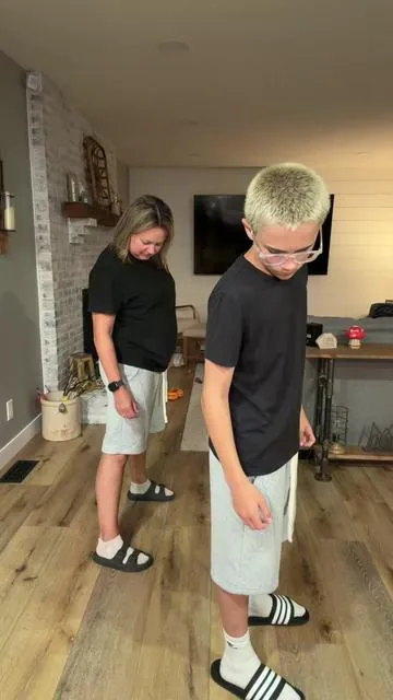 Not as in sync as the one we posted yesterday, but still pretty proud of this one #draft #momandson #dance 