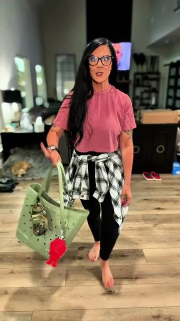 New Crocs Bag and Accessories! #CrocsSuperBrandDay #DealsForYouDays #TiktokShopCreatorPicks 