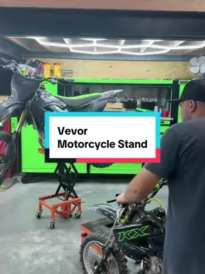Way better to work on your bike up high. @VEVOR Automotive Store #dealsforyoudays #SummerVibes #summerwins #VEVORSuperBrandDay #VEVOR 