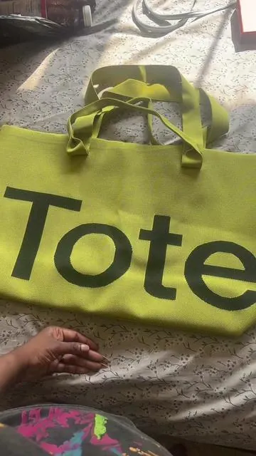 This canvas bag is so stinking cute #dealsforyoudays #summervibes #totebags #canvastotebag  ##bags. . . Large Capacity Letter Tote Bag, Woven Knit Shoulder Bag, Fashion Handbag, Crossbody Bag, Stylish and Practical Accessory