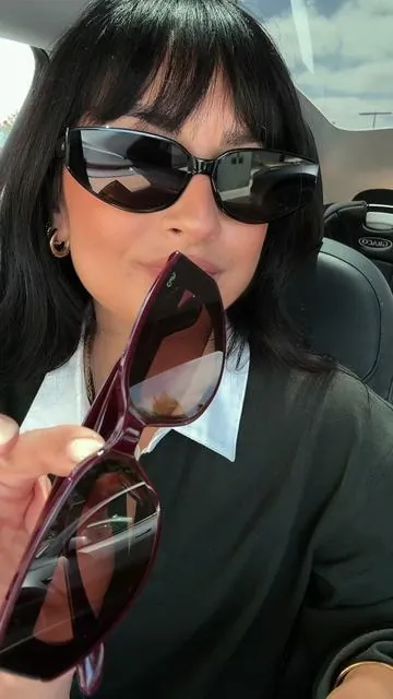 My new favorite sunnies on sale! Get them now before it’s too late! ⏰  #viralsunglasses #cateyesunglassses #blacksunglases #sunnies #dealsforyoudays 