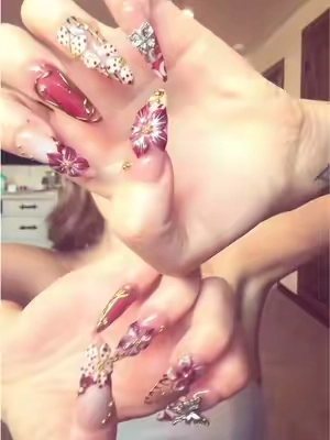 GET YOURS NEOW 🥰🌸  @NailVesta #NailVesta #foryoupage #trending #nailart #nailsartvideos 
