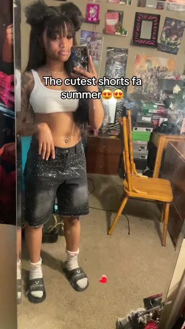 Overlyyyy cuteeeee n cheappp💕#Jesusisgood #ramya2you_ #shorts #rhinestoneshorts 