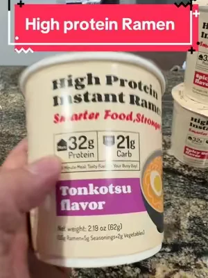 High Protein Ramen Hack 😳 #ramen #highproteinramen #proteinsnack #proteinrecipes #dealsforyoudays 