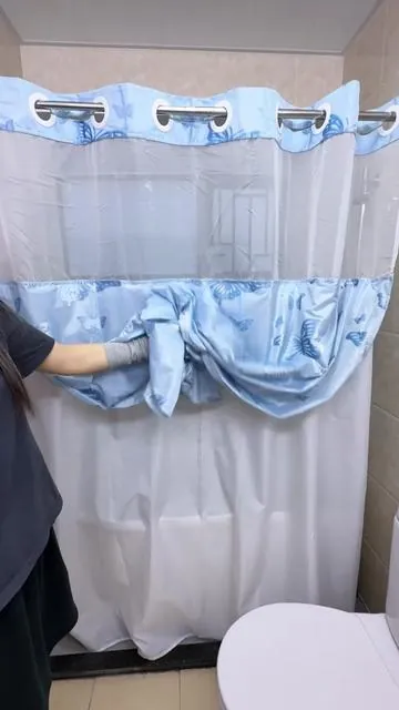 Incluso si alquilas una casa, puedes tener un baño limpio. #bathroommakeover #bathroomaccessories #showercutain #waterproofmakeup #tiktokshop 