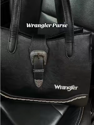 She’s so roomy and gorgeous 🖤 @Rustic Charm Bootic #wrangler #purse #westernfashion #yallternative #darkaesthetic 