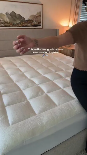Niagara mattress topper was the best sleep upgrade! I thought it was time to replace my old lumpy mattress but this has it feeling like brand new 🤩 #niagarasleep #bamboomattresstopper #mattresstopper #coolingmattresstopper 