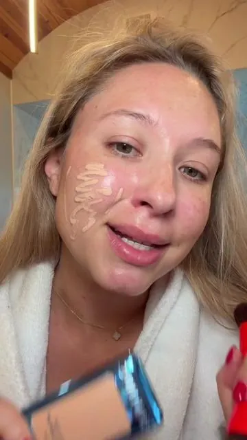 Throw away all your foundation you just need this skintint#skintint #skintintreview #skintific @SKINTIFIC US Store 