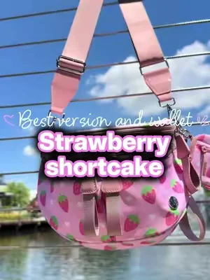 🍓 Sweet, playful & perfectly matched. Meet the Strawberry Shortcake set — featuring the Best Version bag and the 2nd Generation wallet in the same adorable print. 💖 Designed to pair together or shine on their own, this duo brings a fun pop of personality to your everyday style. From bag to wallet, it’s a match made to stand out. ✨ #dealsforyoudays #musthaves #irisandrainbow #essentials #GiftIdea 