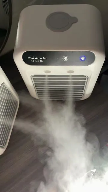 Gracias a este mini aire acondicionado ya no paso más calor en verano#minicoolers #miniaircooler #coolingfan #minicoolingfan #summervibes