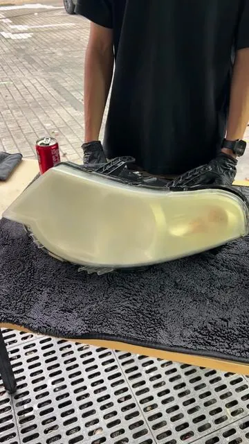 Don't let yellow headlights ruin your car's look! Our headlight cleaning service restores clarity, improves night visibility, and keeps your vehicle shining-safe, clean, and sharp.#detailing #detail #diamondclear #carlightcleaner #carlights
