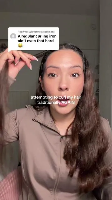 Replying to @Sylvecune There’s still people that actually need this!!! #automaticcurler #curlinghairtutorial #Summervibes #curlingiron #curls 