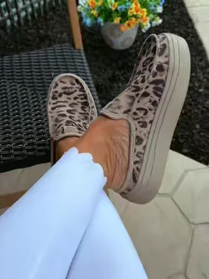 Replying to @jodi_strickland HeyDude Austin Lift @HeyDude  #heydudeshoes #heydude #shoesforwomen #tiktokshopcreatorpicks 