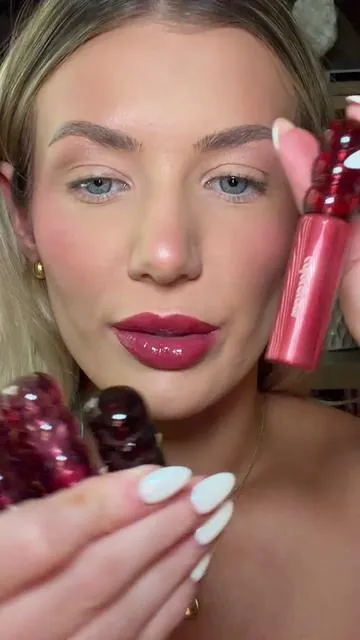So JUICY omg🍎✨ @Colorgram US #Colorgram #DealsForYouDays #viralmakeup #kbeauty #koreanmakeup  