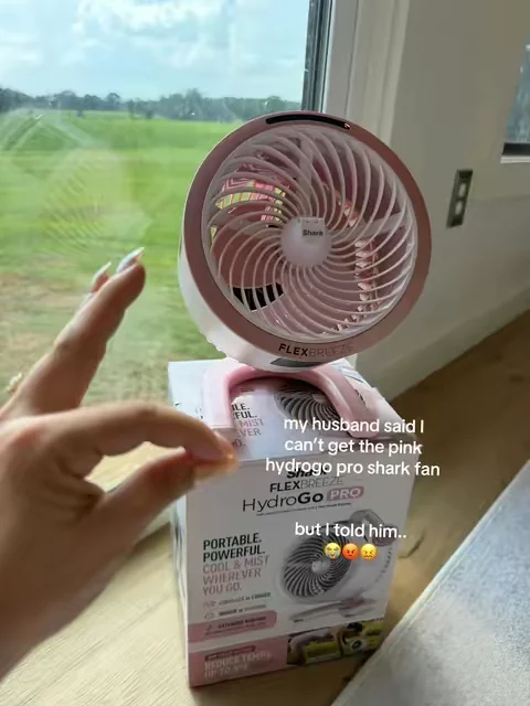 You know he had always had a hard time tell me no when it makes sense @Shark Home 🌸🏝️💨🌬️🌝💛 #sharkhome #sharkhydrogo #sharkmistingfan #mistingfan #outdoorfan 