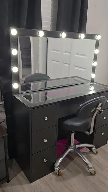 New Vanity! 🥺✨️ it's so pretty! #fypシ #trending #girly #viral #makeup 