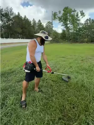 The way he looked at it in disgust at first and then loved it immediately 😂 #SummerVibes #DealsForYouDays #SummerWins #TikTokShopCreatorPicks #DFYD