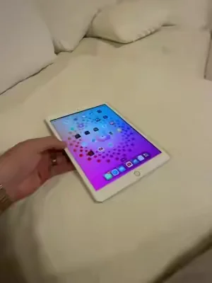 ✨ Refurbished Apple iPad 6th Gen ✨ ✅ Touch ID ✅ Perfect for school, streaming & kids ✅ Includes tempered glass screen protector ✅ 1-Year Warranty + Free Shipping! #iPad #AppleDeals #RefurbishediPad #TechDeals #TikTokShopFinds 