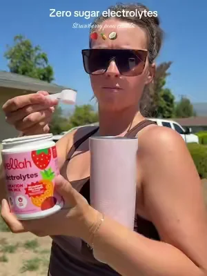 Hands down this flavor is sooo delicious 😋 🥥🍍 #wellahnutrition #electrolytes 