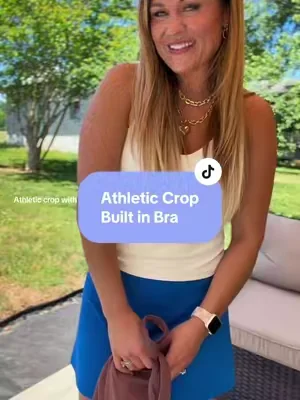 The perfect cropped but not “too cropped” athletic tank with built in bra! @ODODOS_Official 