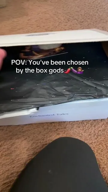 #dealsforyoudays #tiktokshopcreatorpicks #blinddatewithabook #spicybooks 